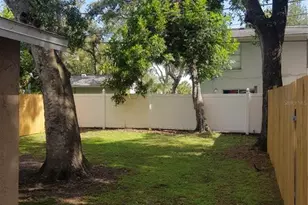 311 58th Ave E, Bradenton, FL 34203 - Photo 37