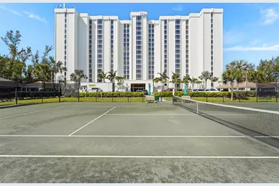 2425 Gulf Of Mexico Drive #8C, Longboat Key, FL 34228 - Photo 67