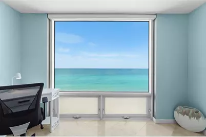 2425 Gulf Of Mexico Drive #8C, Longboat Key, FL 34228 - Photo 11