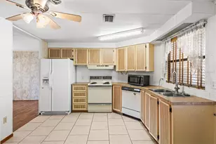 5316 53rd Ave E, Bradenton, FL 34203 - Photo 7