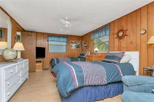 3208 Oakwood Blvd S, Sarasota, FL 34237 - Photo 29