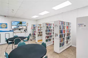 3208 Oakwood Blvd S, Sarasota, FL 34237 - Photo 55