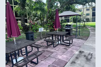 315 30th Avenue W #B203, Bradenton, FL 34205 - Photo 21