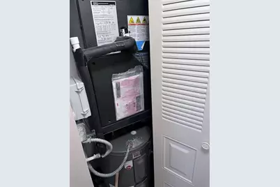 315 30th Avenue W #B203, Bradenton, FL 34205 - Photo 17