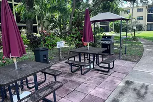 315 30th Ave W, Bradenton, FL 34205 - Photo 19