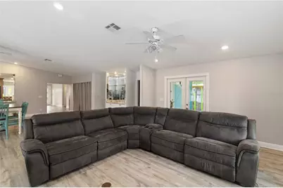 907 69th Street NW, Bradenton, FL 34209 - Photo 7