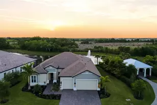 18045 Home Run Dr, Venice, FL 34293 - Photo 51