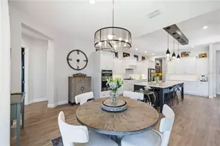 18045 Home Run Dr, Venice, FL 34293 - Photo 9