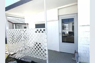 254 Southwinds Drive, Sarasota, FL 34231 - Photo 3