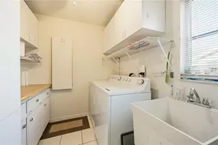 886 E 4th St, Englewood, FL 34223 - Photo 23