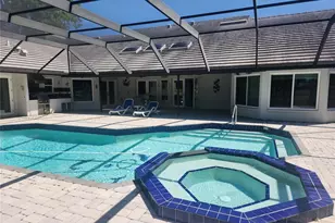 3905 Spyglass Hill Rd, Sarasota, FL 34238 - Photo 7