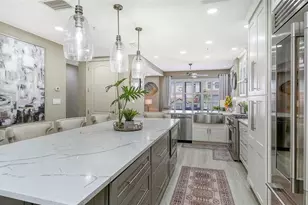 235 Cocoanut Ave, Sarasota, FL 34236 - Photo 13