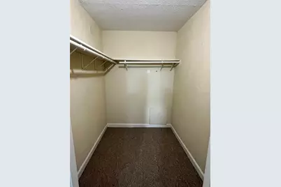 2650 Coconut Bay Ln Lane #518 (1i), Sarasota, FL 34237 - Photo 7