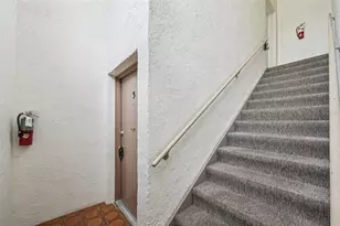 2727 75th St W, Bradenton, FL 34209 - Photo 5