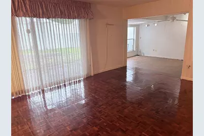 14111 Cypress Circle, Tampa, FL 33618 - Photo 9