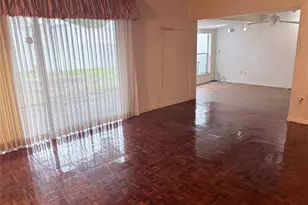 14111 Cypress Cir, Tampa, FL 33618 - Photo 9