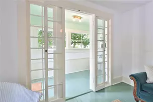 708 42nd St, Sarasota, FL 34234 - Photo 9