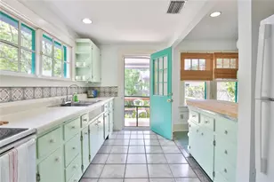 708 42nd St, Sarasota, FL 34234 - Photo 17