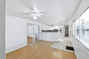 5236 Kenwood Ave, Sarasota, FL 34234 - Photo 9