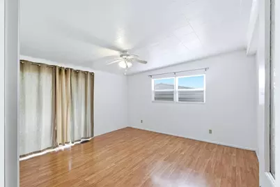 5236 Kenwood Avenue, Sarasota, FL 34234 - Photo 15
