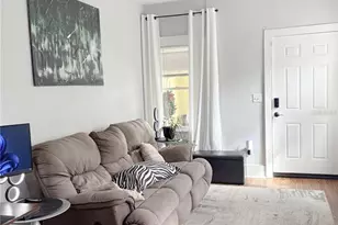 2060 9th St, Sarasota, FL 34237 - Photo 5