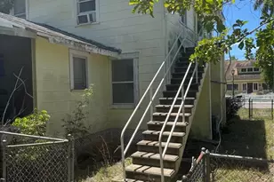 1015 12th St W, Bradenton, FL 34205 - Photo 3