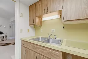101 Whispering Sands Dr, Sarasota, FL 34242 - Photo 23