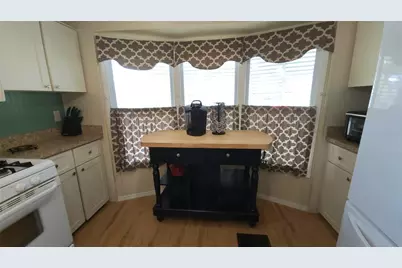 3300 26th Avenue E #102, Bradenton, FL 34208 - Photo 11