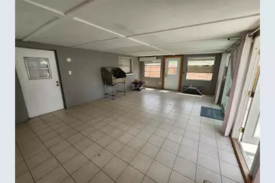 3050 8th Street, Sarasota, FL 34237 - Photo 21