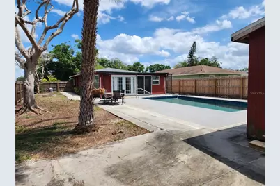 3050 8th Street, Sarasota, FL 34237 - Photo 23