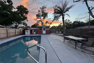 3050 8th St, Sarasota, FL 34237 - Photo 27