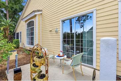 7731 Whitebridge Glen, University Park, FL 34201 - Photo 17