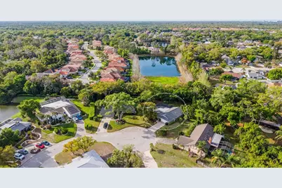5102 Estates Circle, Sarasota, FL 34243 - Photo 3