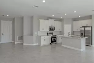 1047 Comfort Ln, North Port, FL 34288 - Photo 25