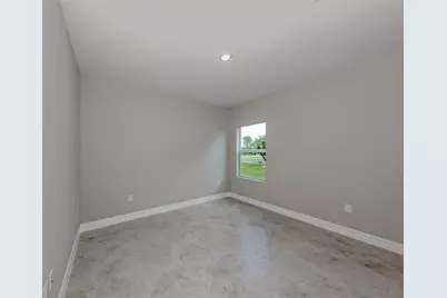 1047 Comfort Lane, North Port, FL 34288 - Photo 21