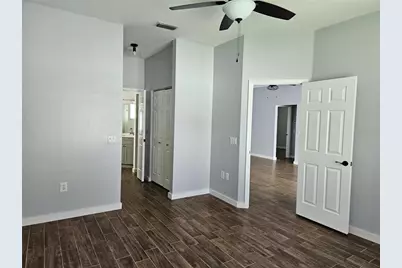 12303 Tall Pines Way, Lakewood Ranch, FL 34202 - Photo 11