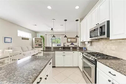 6123 Blue Runner Court, Lakewood Ranch, FL 34202 - Photo 19