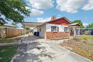 7227 32nd Ave N, Saint Petersburg, FL 33710 - Photo 3