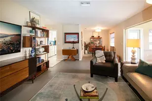 3252 Westford Ln, Sarasota, FL 34231 - Photo 11