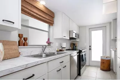 3252 Westford Lane #122, Sarasota, FL 34231 - Photo 27