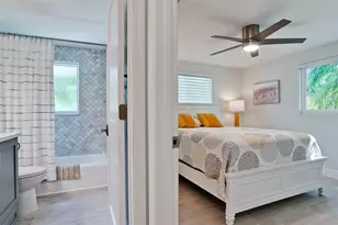 504 69th St, Holmes Beach, FL 34217 - Photo 31