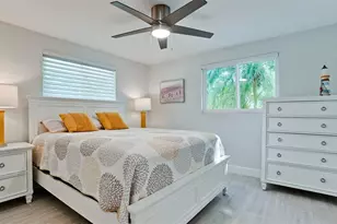 504 69th St, Holmes Beach, FL 34217 - Photo 29