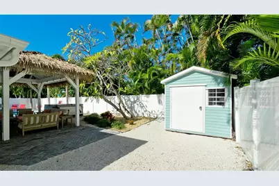 504 69th Street, Holmes Beach, FL 34217 - Photo 49