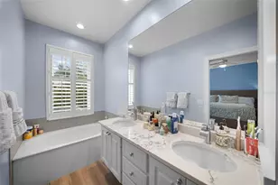 7668 Bergamo Ave, Sarasota, FL 34238 - Photo 17