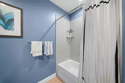 7668 Bergamo Avenue, Sarasota, FL 34238 - Photo 25