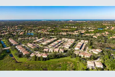 7668 Bergamo Avenue, Sarasota, FL 34238 - Photo 43