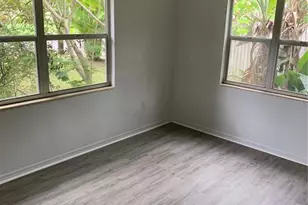 1063 40th St, Sarasota, FL 34234 - Photo 11