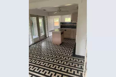 1063 40th Street, Sarasota, FL 34234 - Photo 5