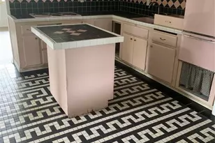 1063 40th St, Sarasota, FL 34234 - Photo 7