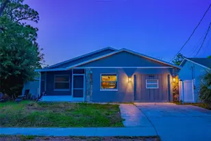 2423 23rd St, Sarasota, FL 34234 - Photo 3